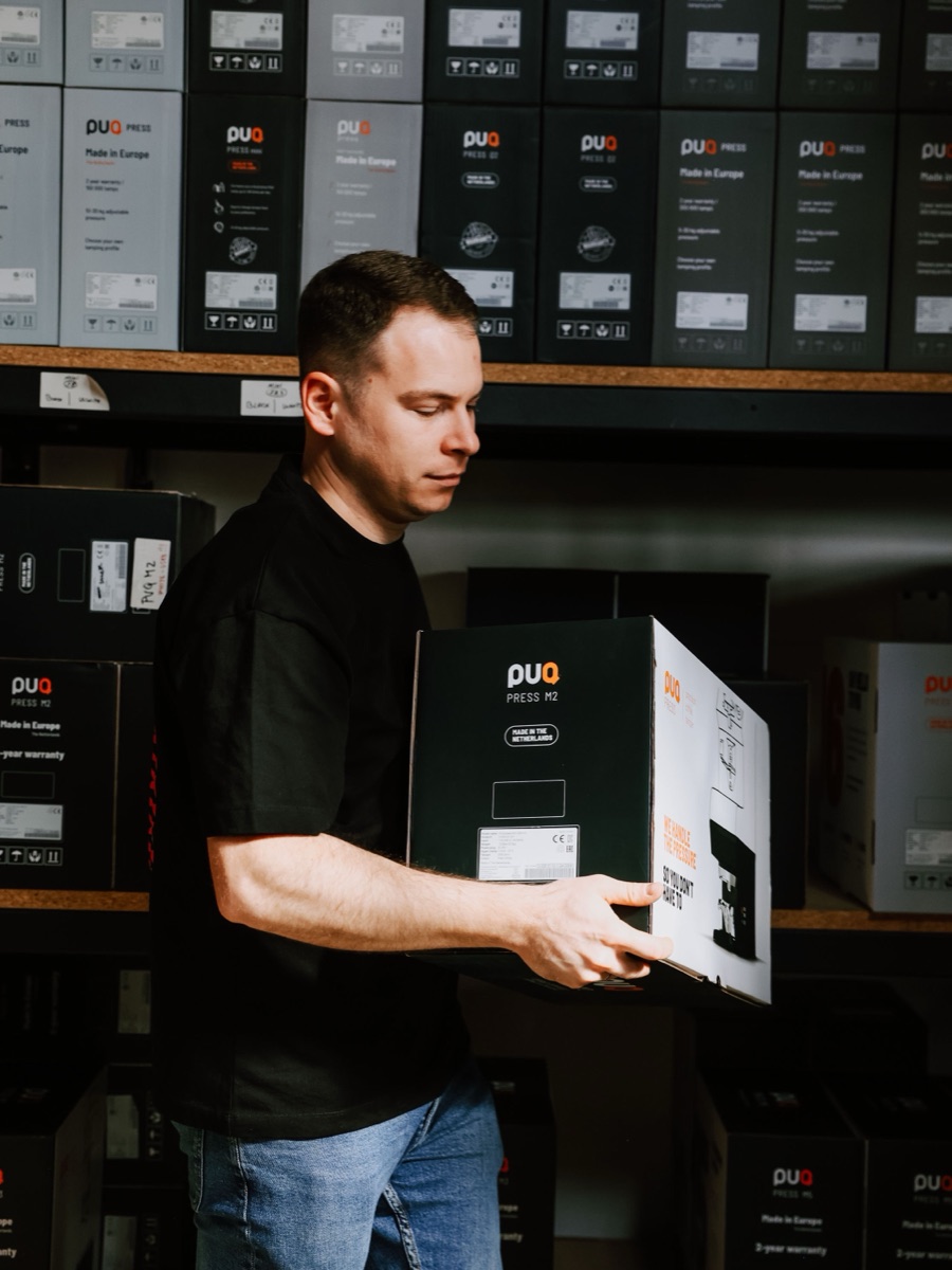Regály s příslušenstvím a náhradními díly — skladem v ČR